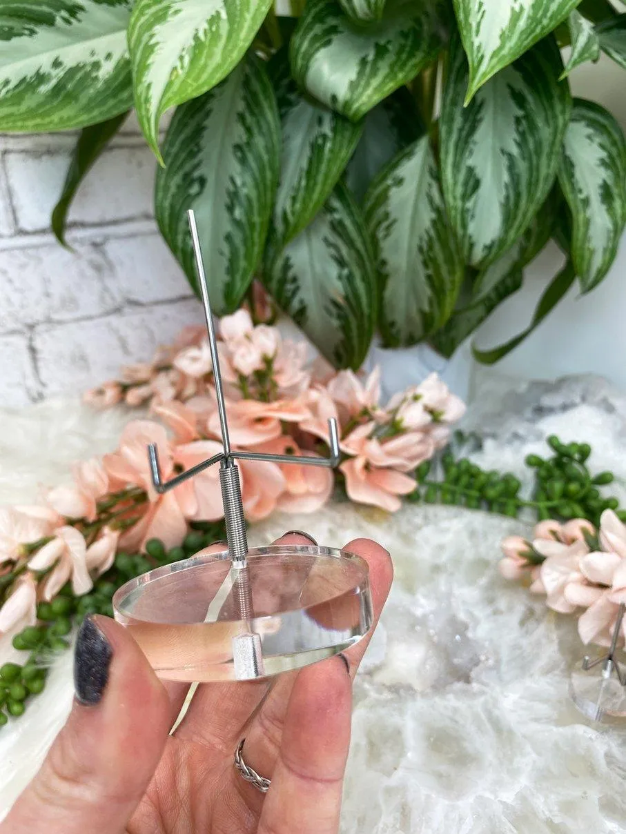 Acrylic Metal Arm Stand