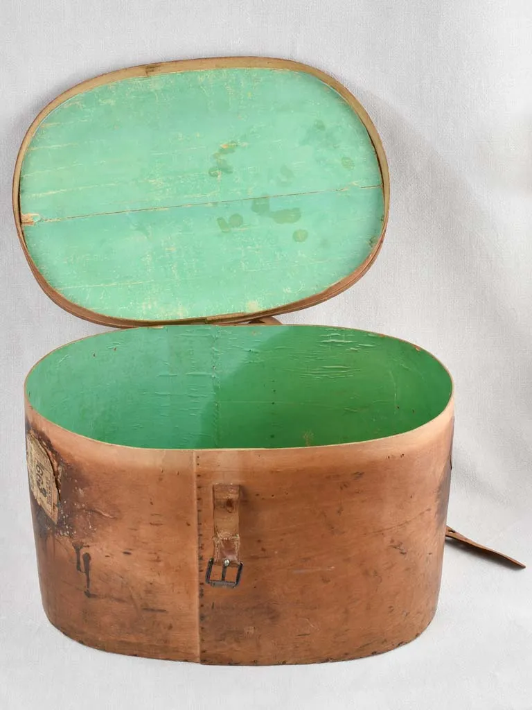 Antique French hat box - 1900s - 20½"