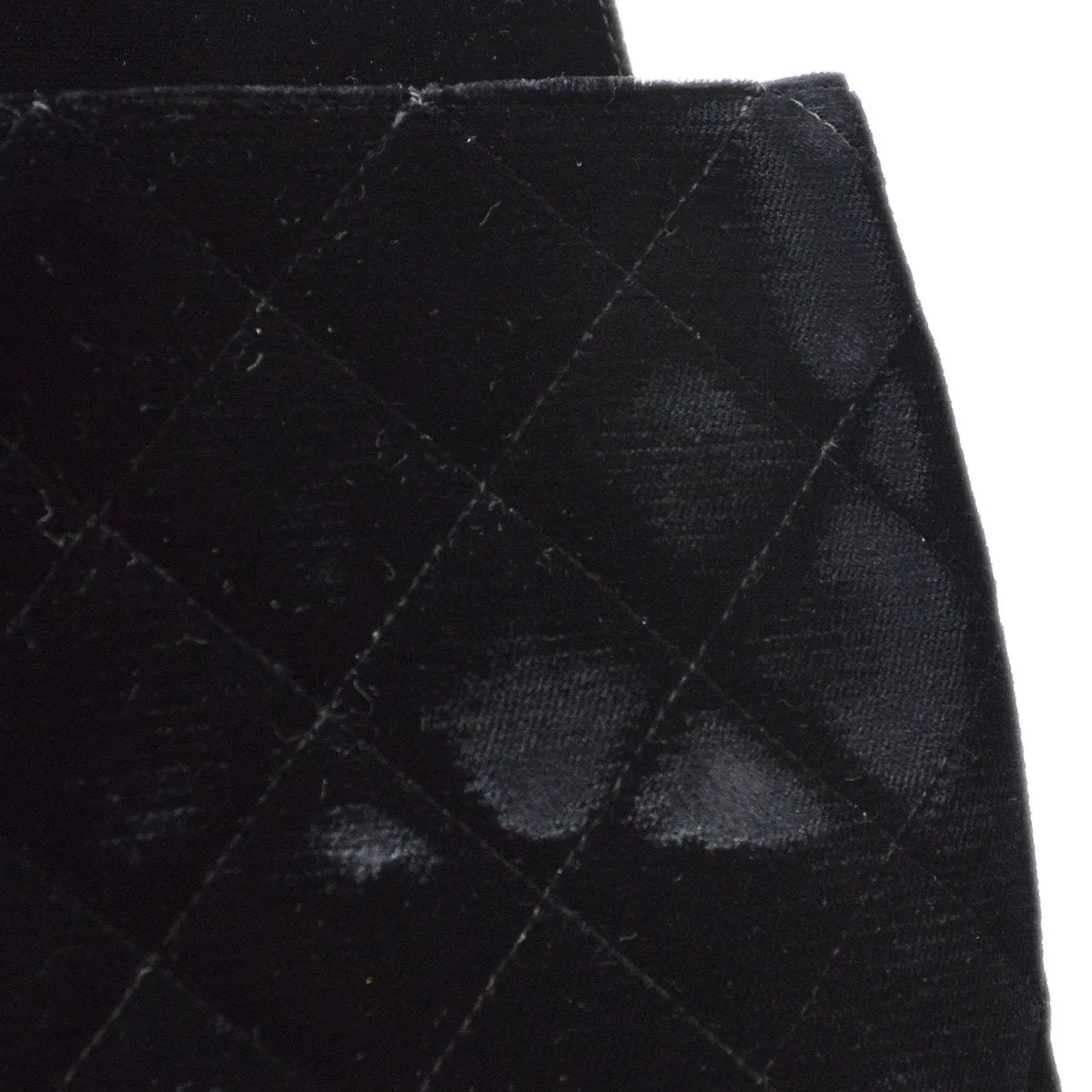 CHANEL 1996-1997 Black Velvet Quilted Kelly 25 10343
