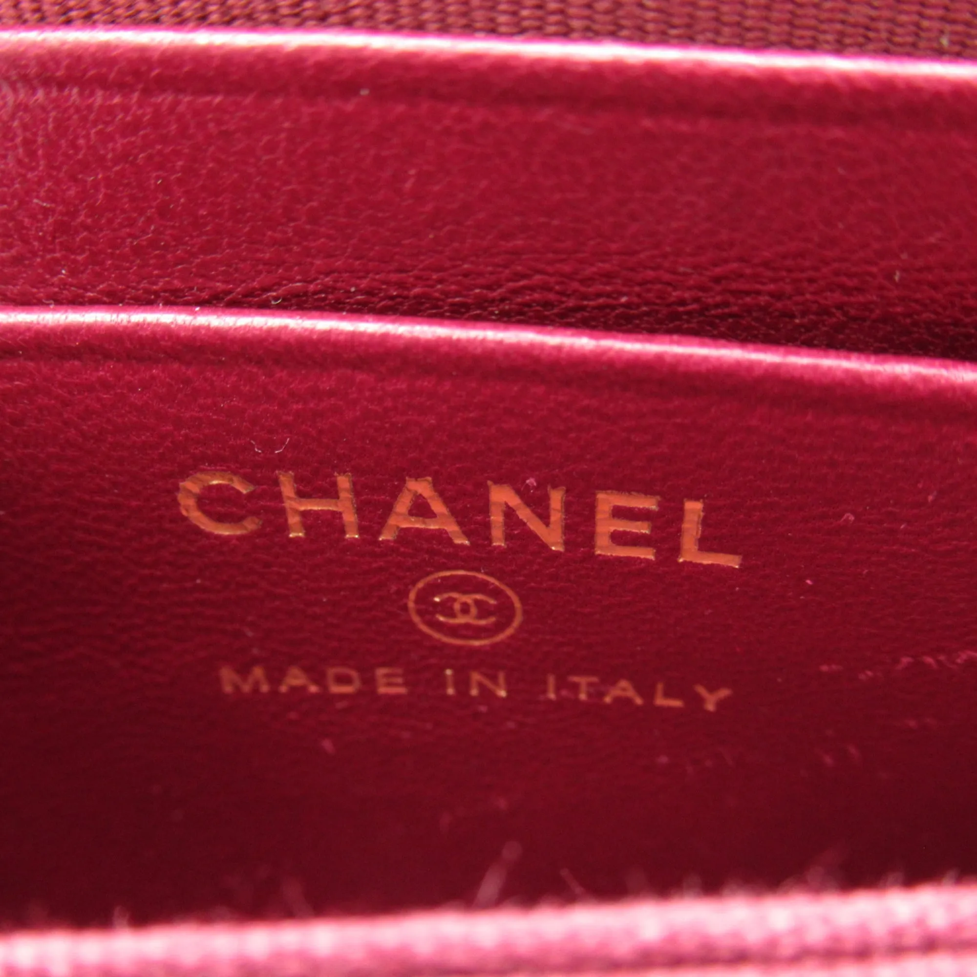 CHANEL Chain pochette Red Lambskin (sheep leather)