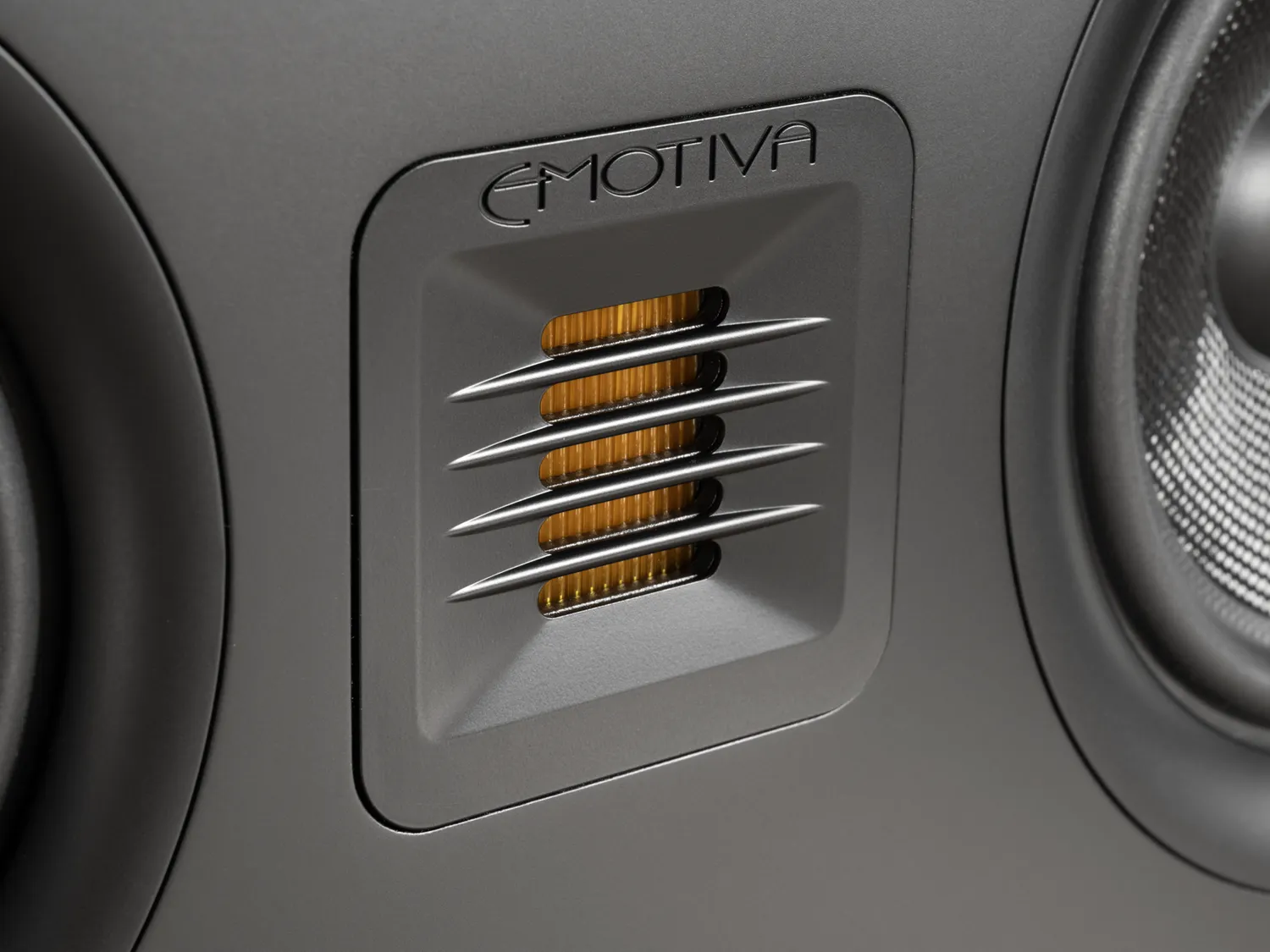 Factory Renewed Airmotiv XC2 Center Channel Loudspeaker