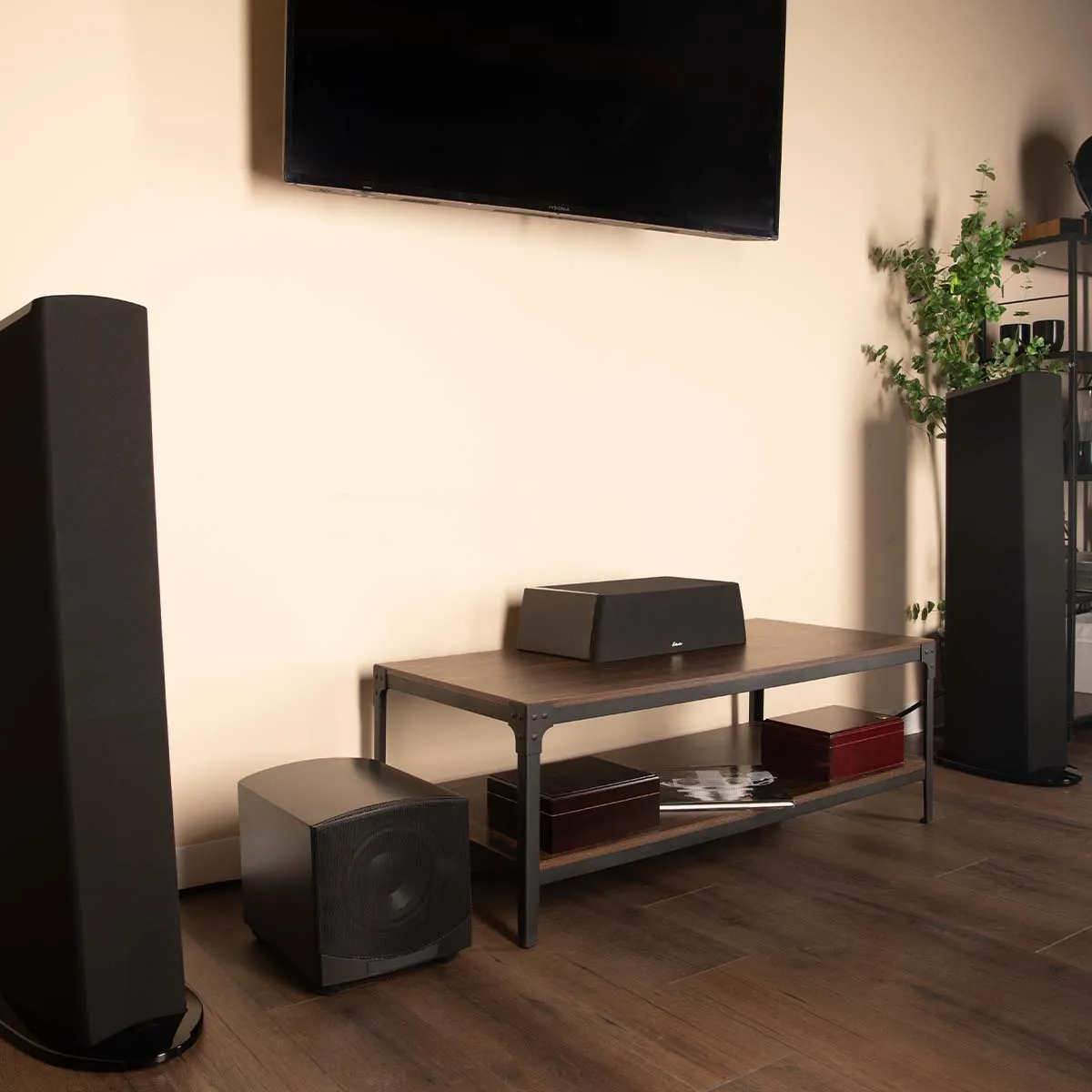 GoldenEar ForceField 30 - 8” Compact Subwoofer - Black