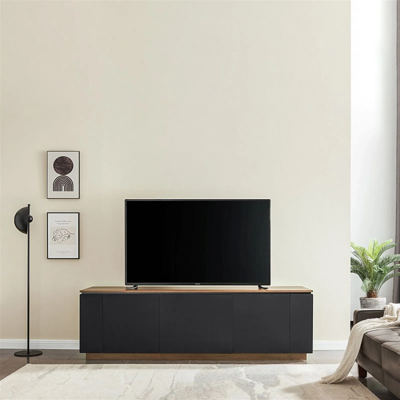 HOLLYWOOD2250DO Entertainment Unit by Tauris™