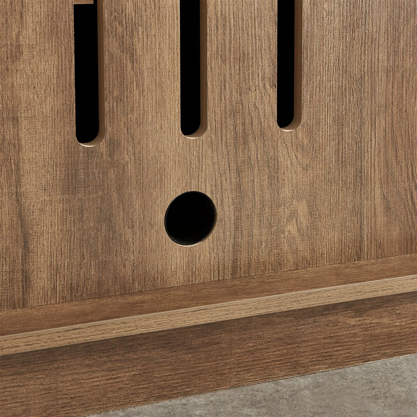 HOLLYWOOD2250DO Entertainment Unit by Tauris™