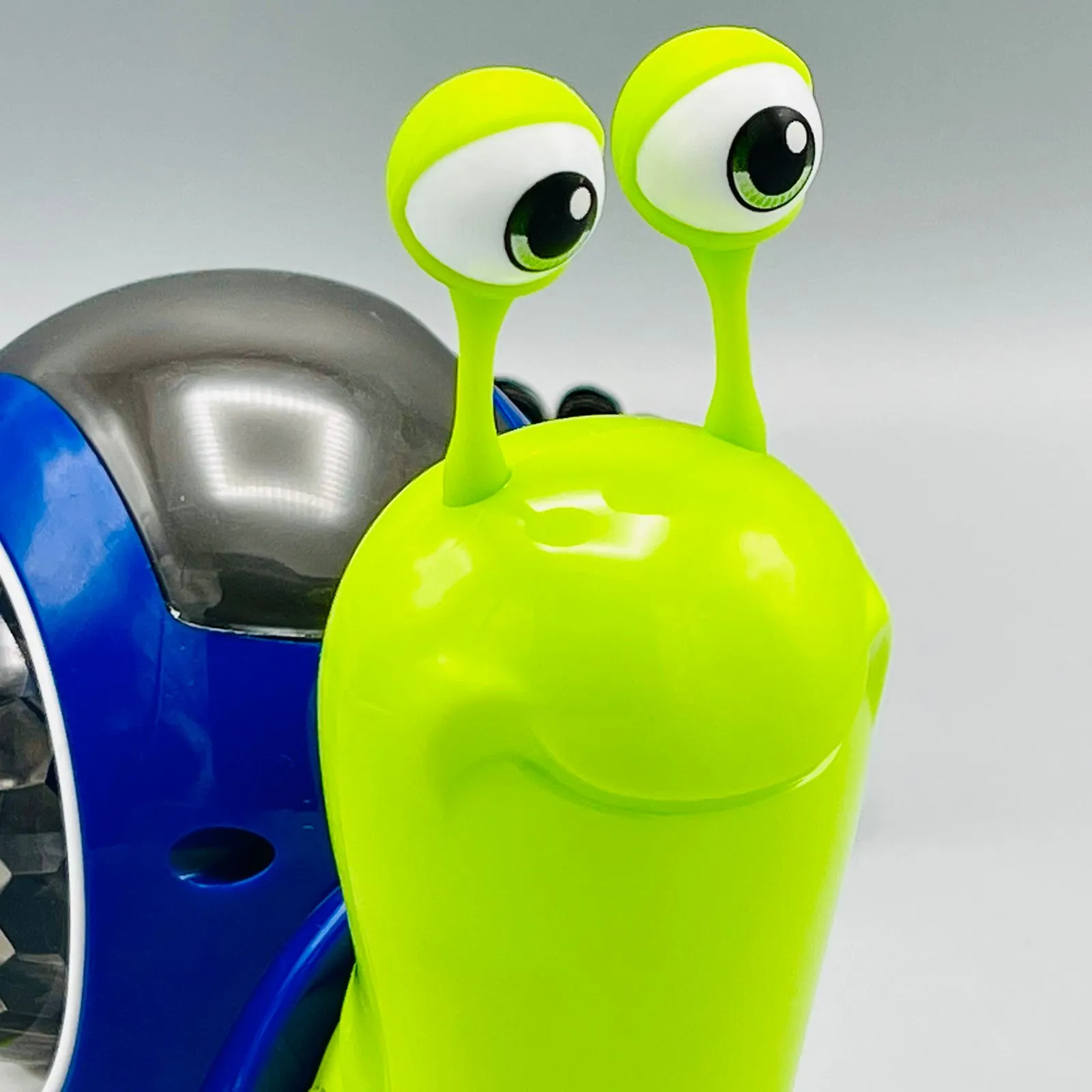 Musical Snail Run Fast Toy