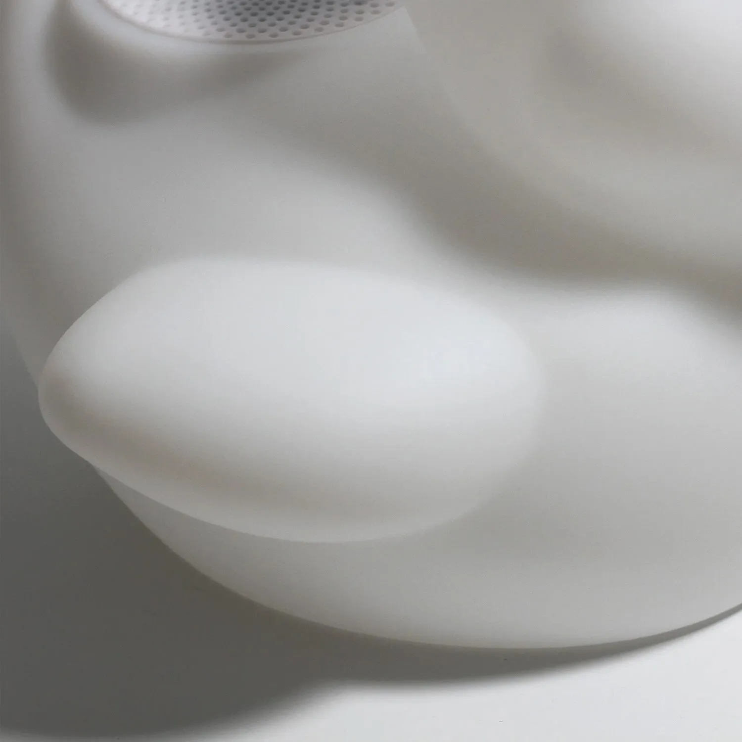 Peyton Vibrant Floating Duck LED Bluetooth Speaker - White, RGB Warm White, PL0229