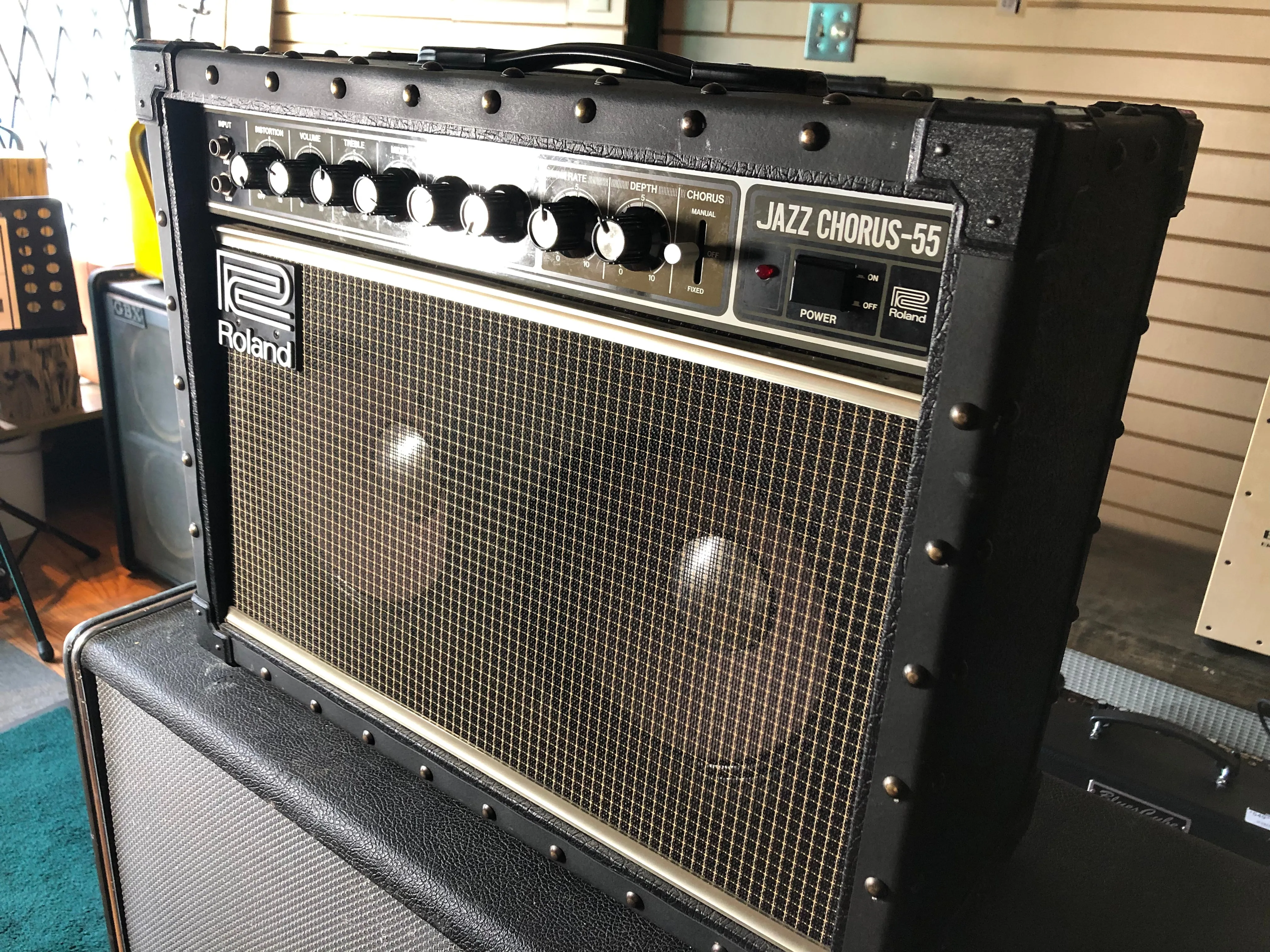 Roland Jazz Chorus JC-55 Used