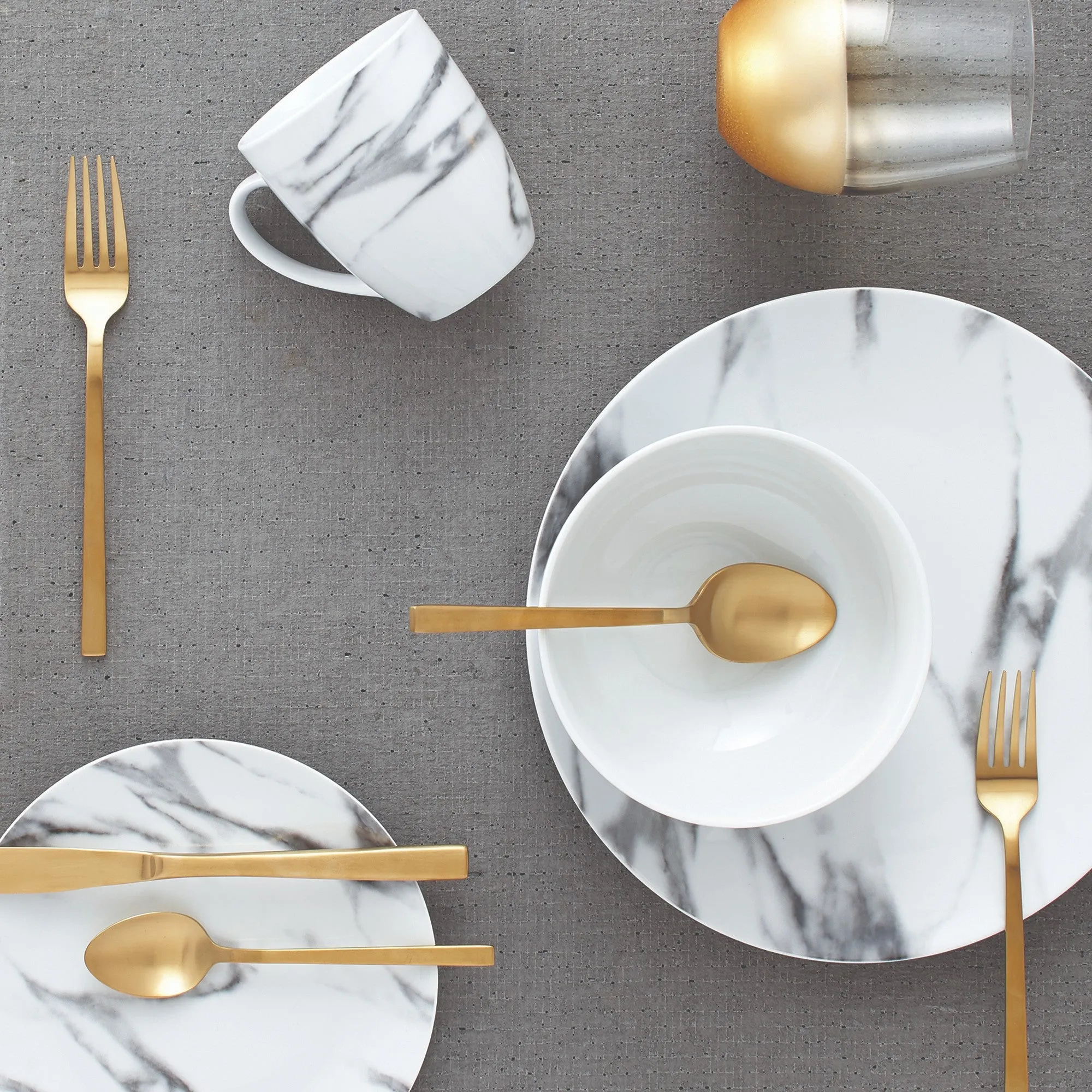 Safdie & Co. Dinnerset 16PC Coupe Marble