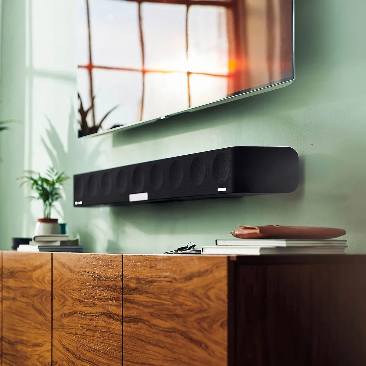Sennheiser OPEN BOX AMBEO Soundbar - Excellent Condition