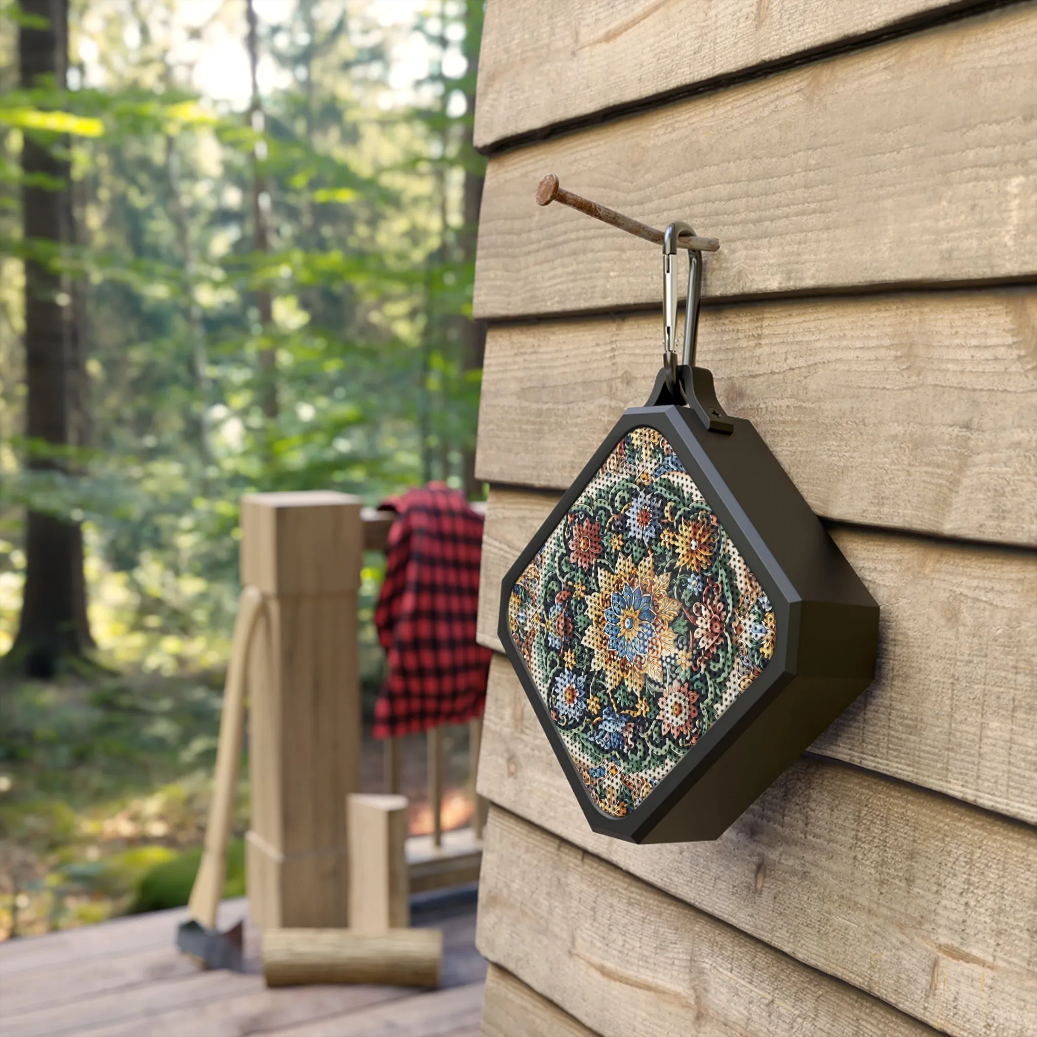 Traditional tile art flower pattern Blackwater Outdoor Bluetooth Speaker