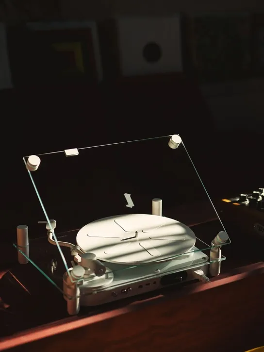 Transparent   Turntable 