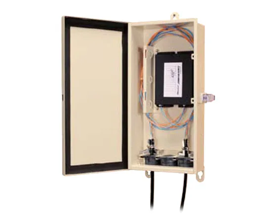 Wall Mount Fiber Enclosure, Single Door, Up to 36 Splices, Trays Included