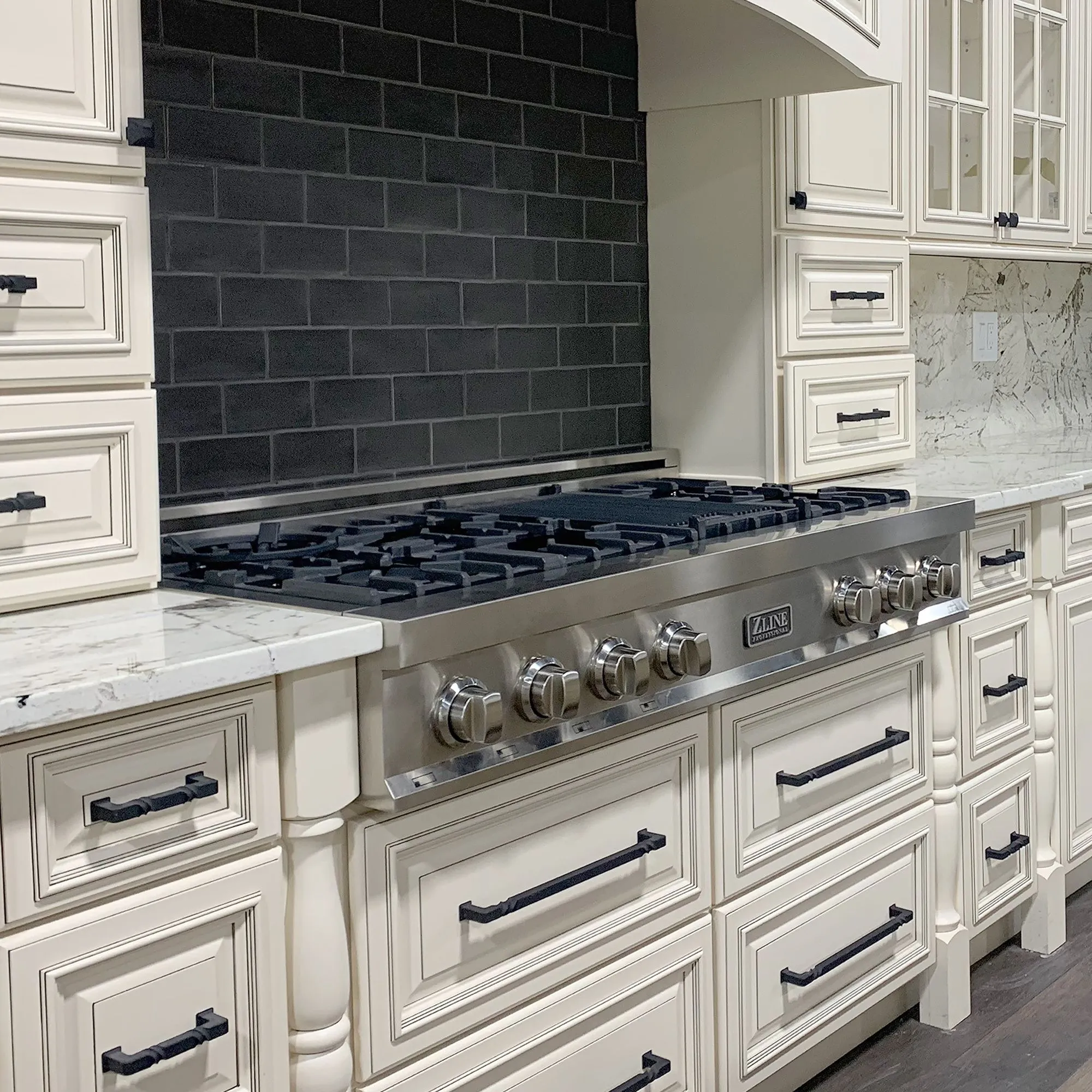 ZLINE 5-Piece Appliance Package - 48-Inch Rangetop, Refrigerator, 30-Inch Electric Double Wall Oven, 3-Rack Dishwasher, and Convertible Wall Mount Hood in Stainless Steel (5KPR-RTRH48-AWDDWV)